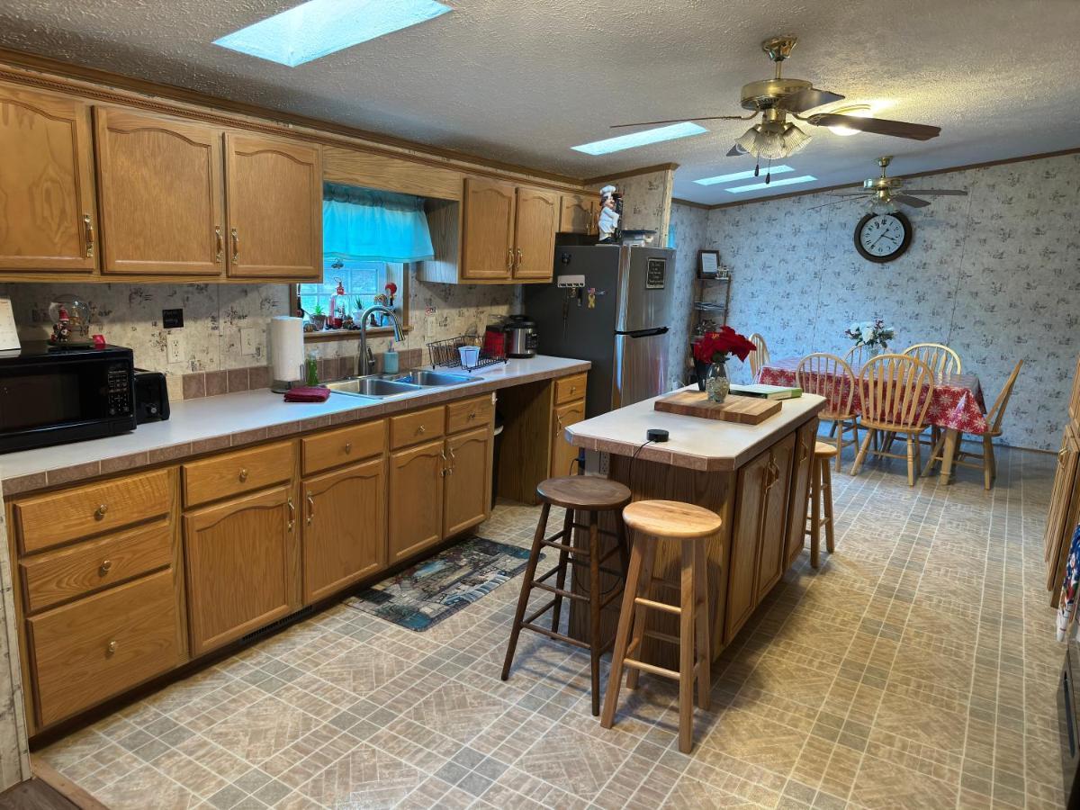Cairo Spacious Cozy Getaway ! King Bed, Game Room, Out Door Patio מראה חיצוני תמונה