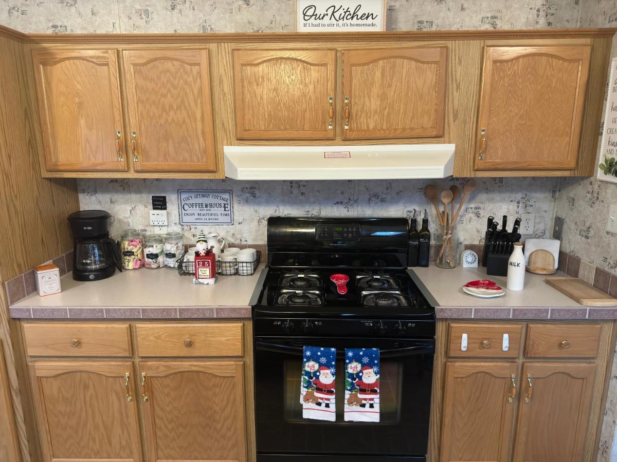Cairo Spacious Cozy Getaway ! King Bed, Game Room, Out Door Patio מראה חיצוני תמונה